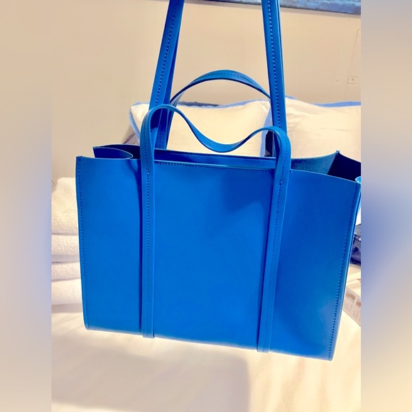 π Bimba y Lola Blue Large Shopper Tote / NWT - Picture 8 of 13